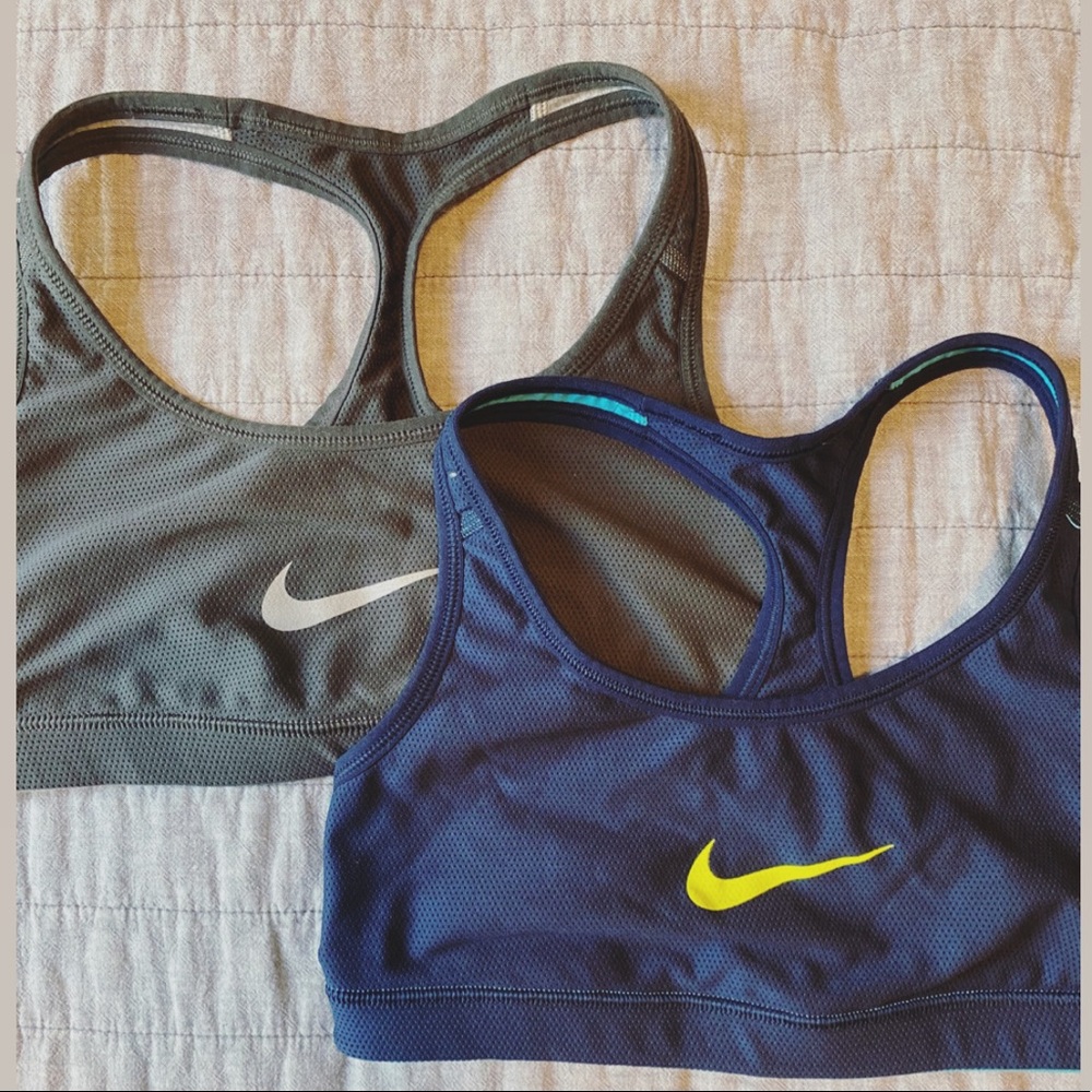 Sports bra